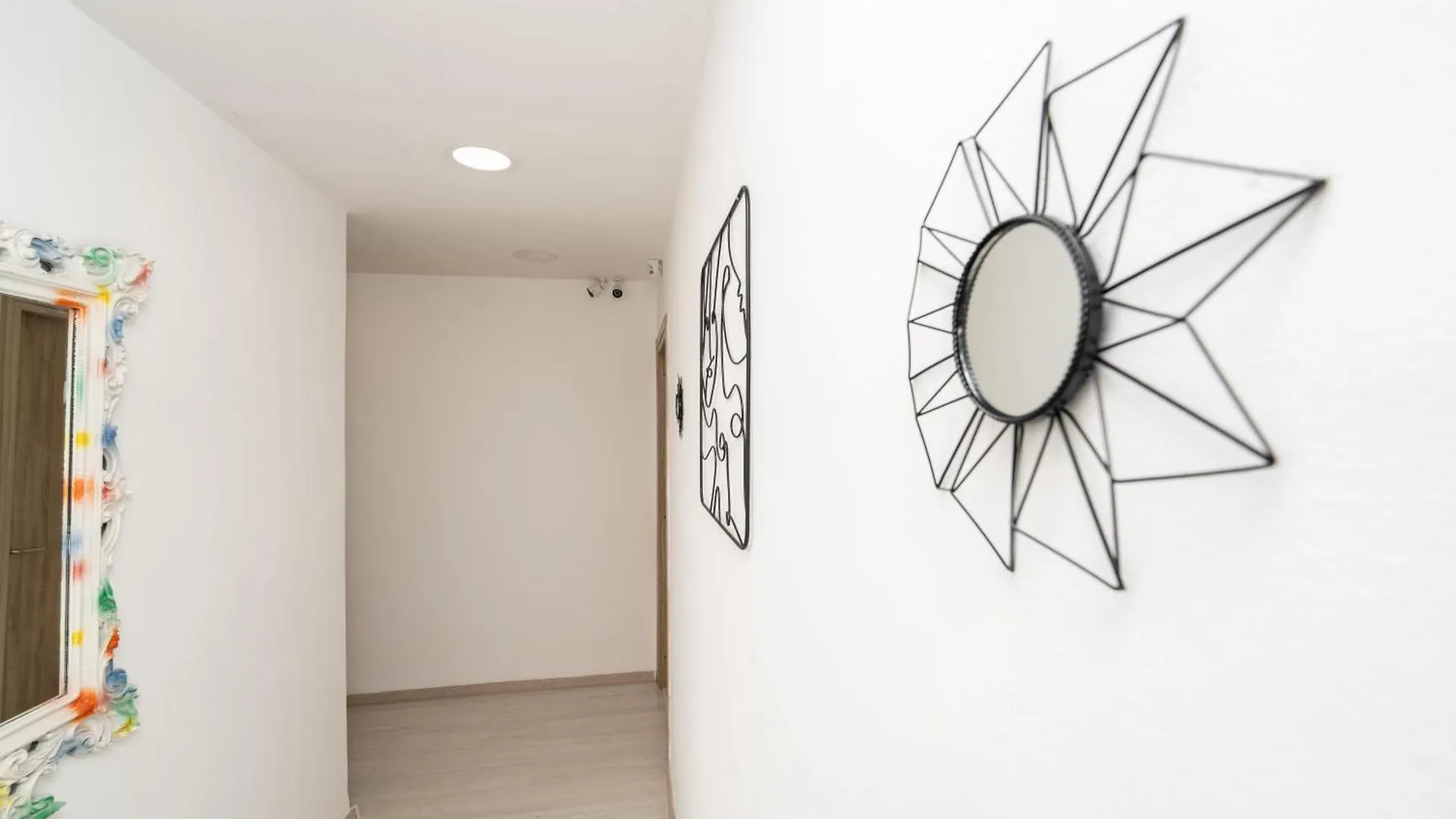 Central Room 128L Palermo Guest house
