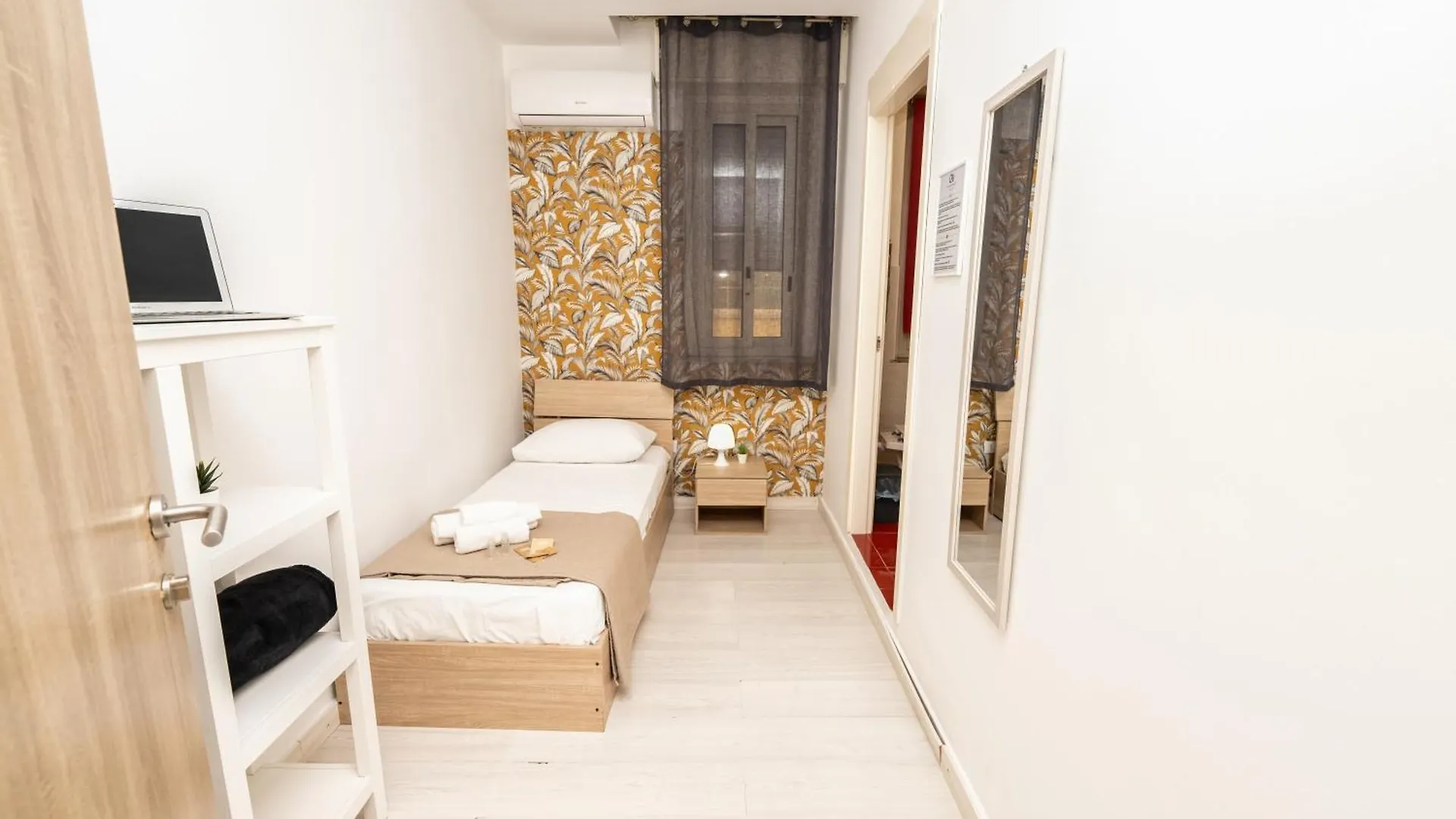 Guest house Central Room 128L Palermo