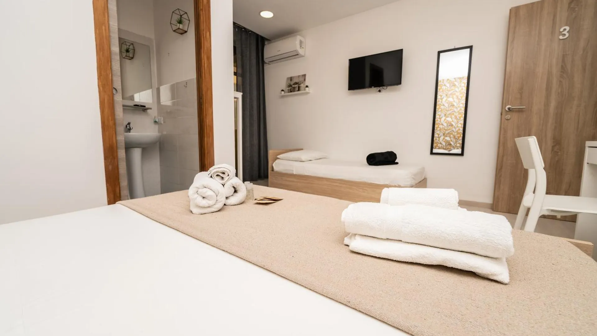 Guest house Central Room 128L Palermo