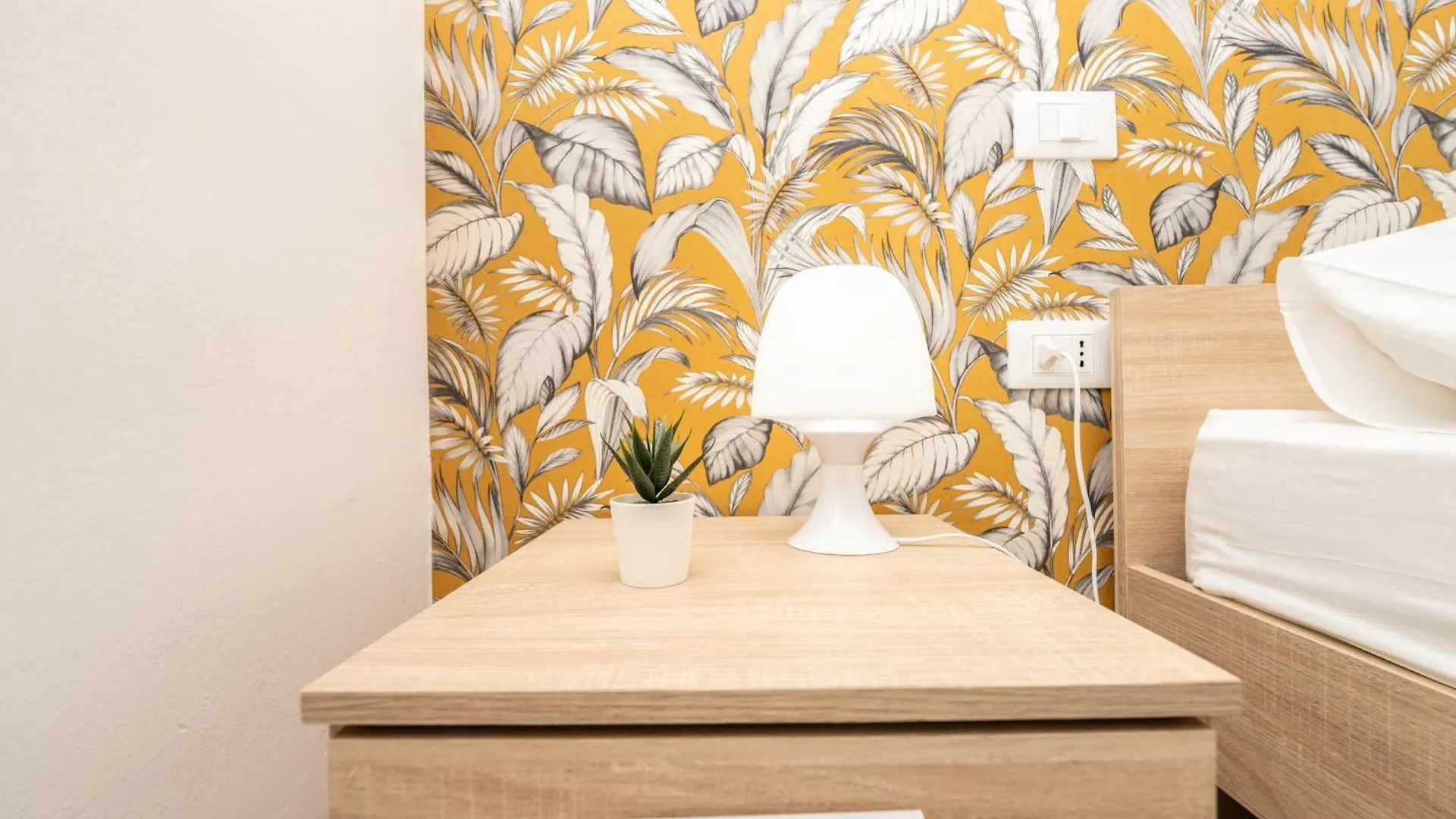 Guest house Central Room 128L Palermo Italy
